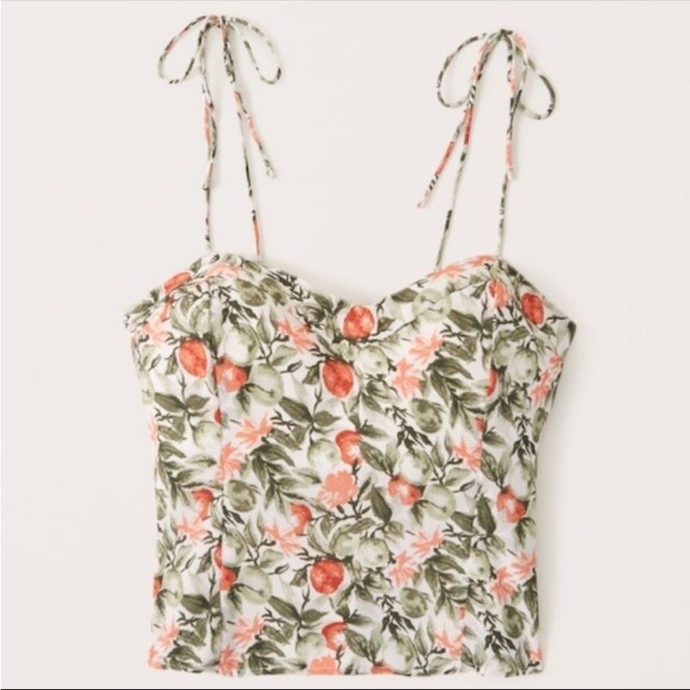Abercrombie Tie-Strap V-Neck Cami in White Floral | size small